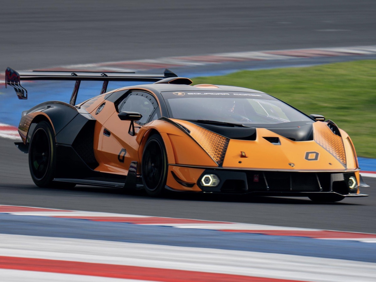 Lamborghini Essenza SCV12