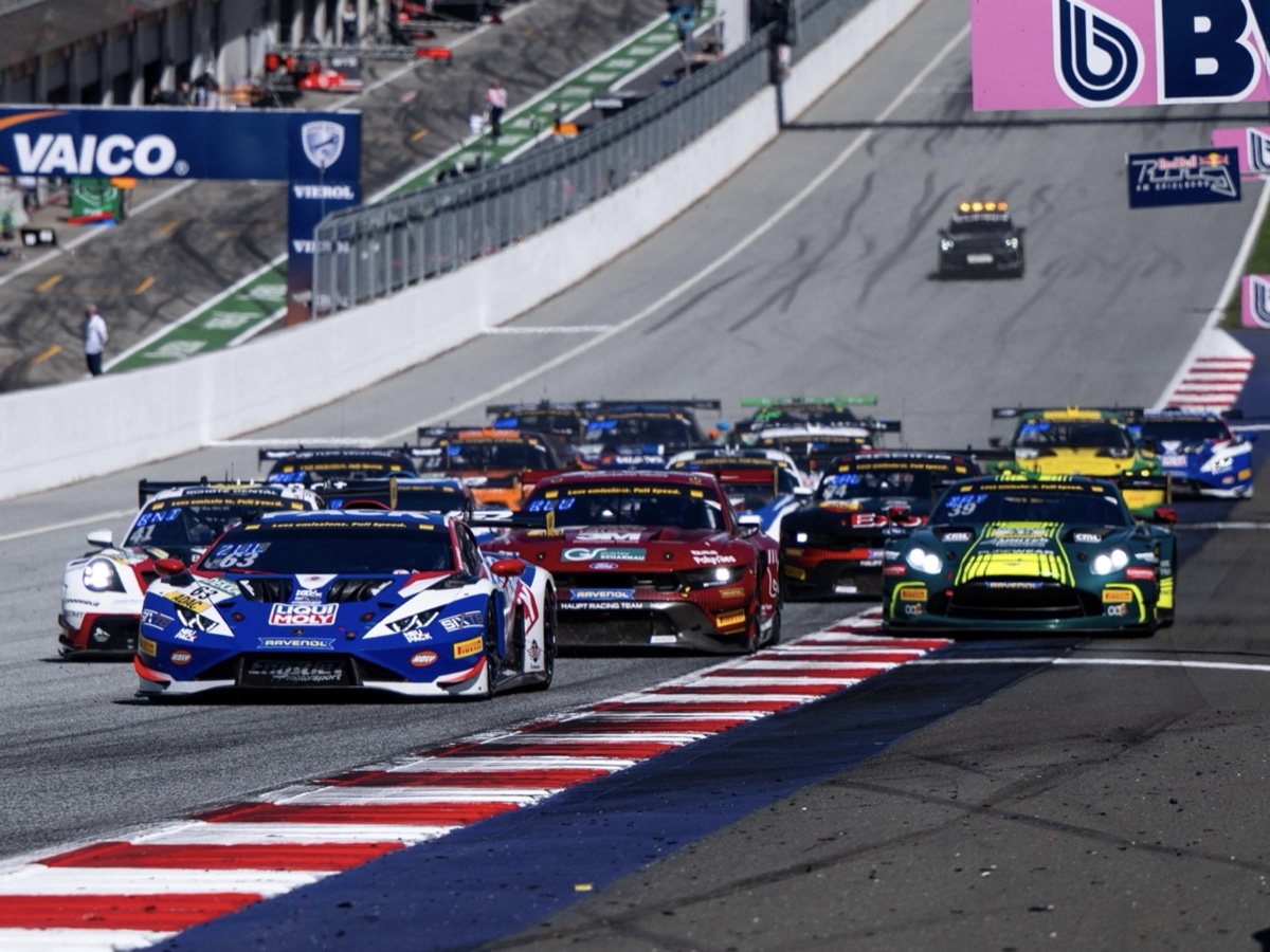 Lamborghini ADAC GT Masters