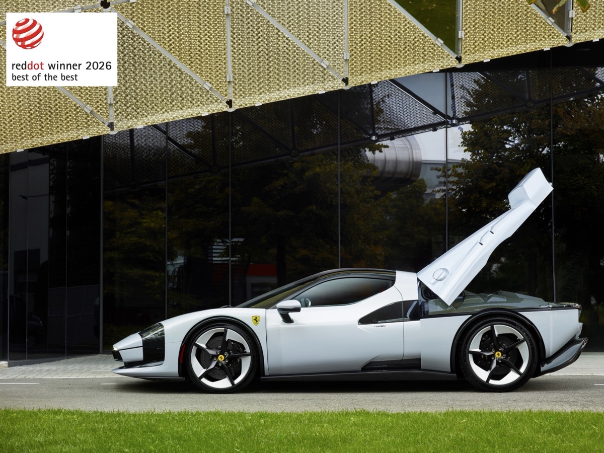 Ferrari SC40 premio Red Dot: Best Of The Best