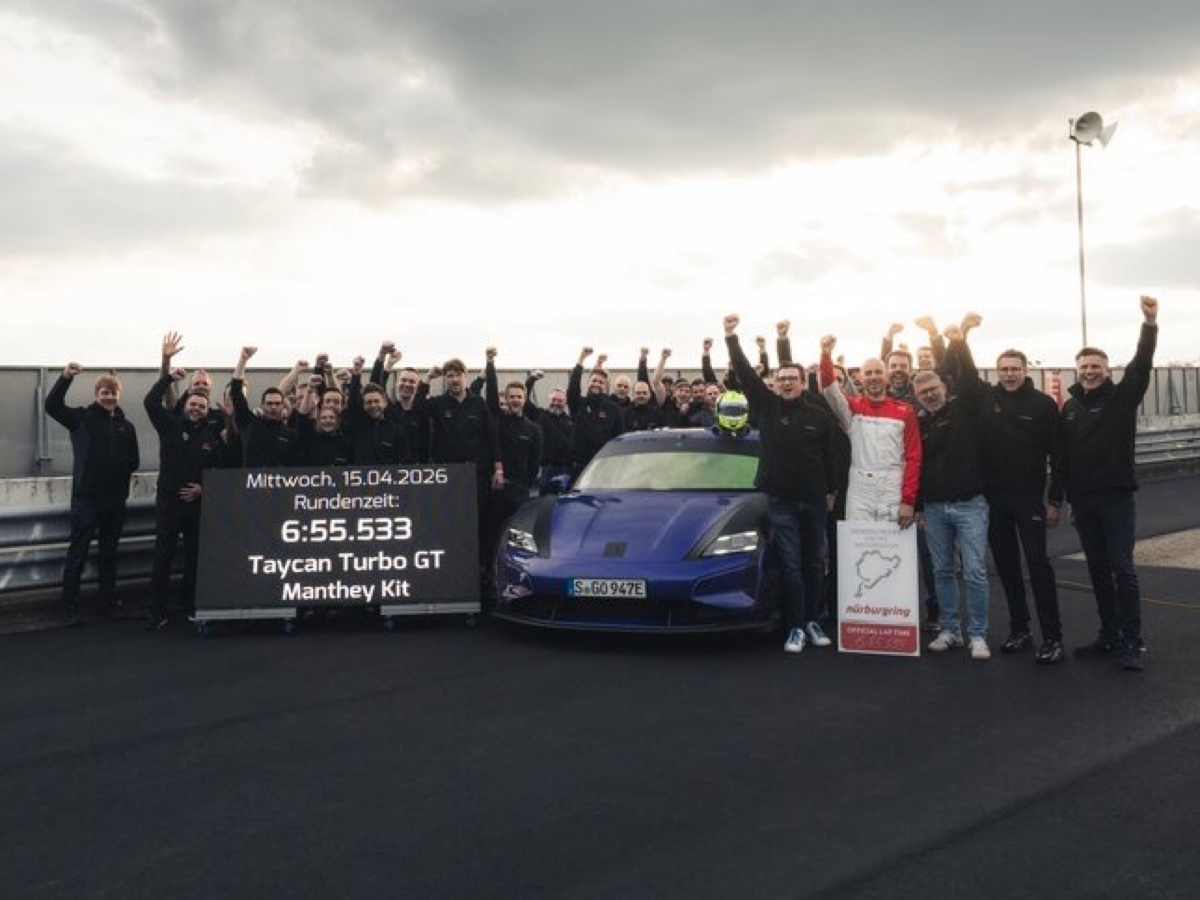 Porsche Taycan Turbo GT con Manthey Kit