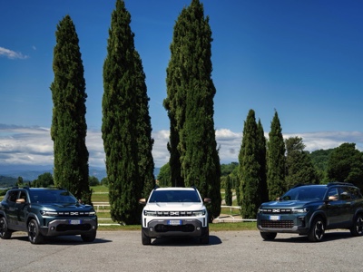 Nuovo motore Hybrid‑G 150 4x4 per le Dacia Duster e Bigster