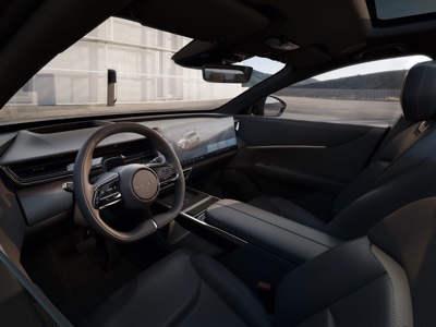 Minimalismo e tradizione nipponica per gli interni della Mazda CX-6e