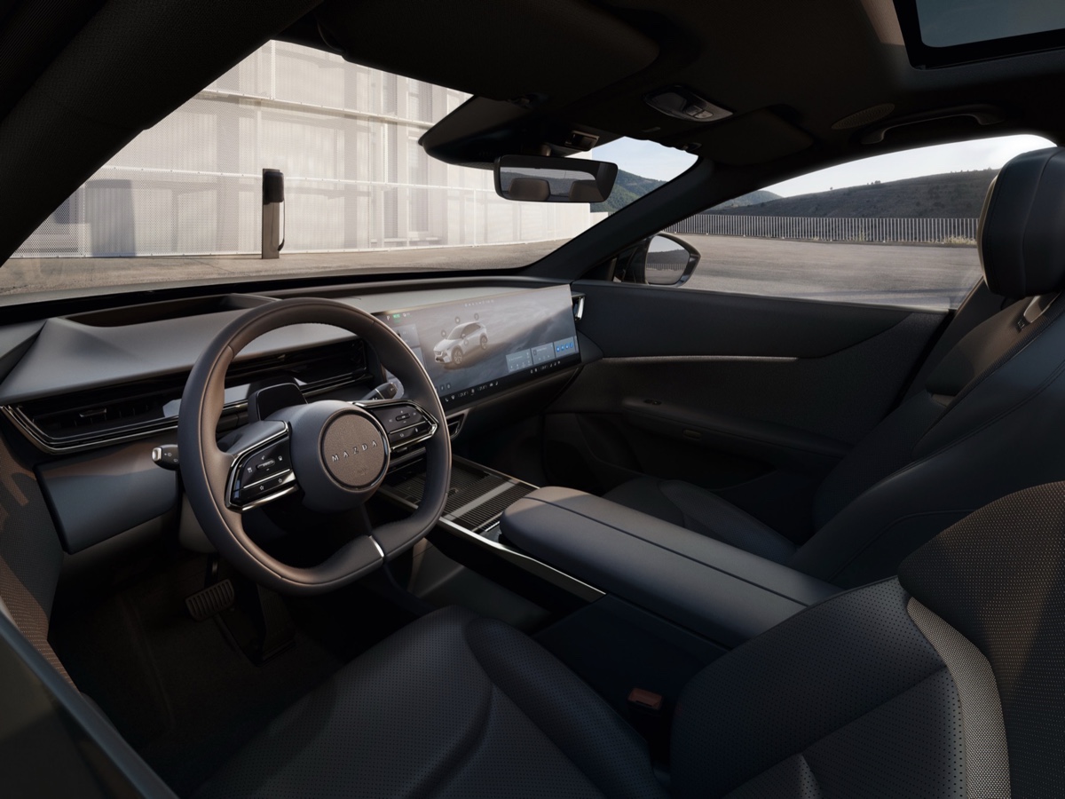 Mazda CX-6e