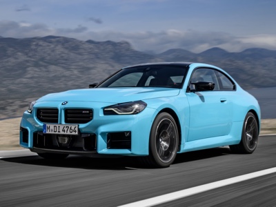 Debutto del sistema M xDrive per la sportiva compatta BMW M2