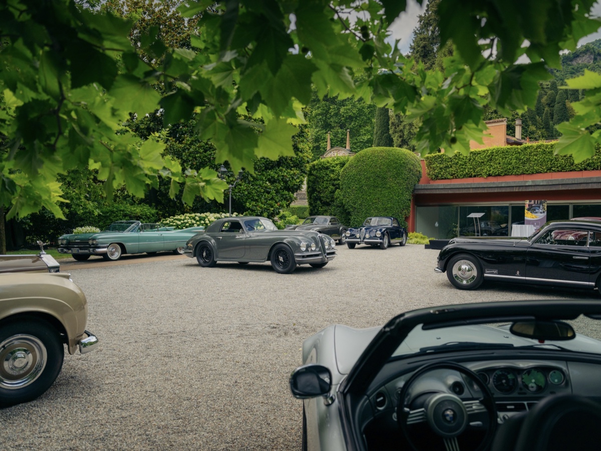 Villa d%u2019Este Style One Lake, One Car