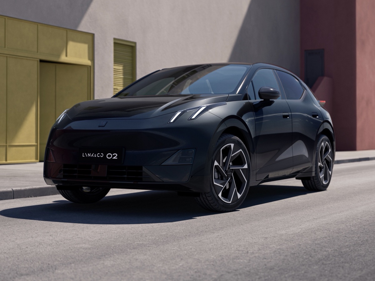 Lynk & Co 02
