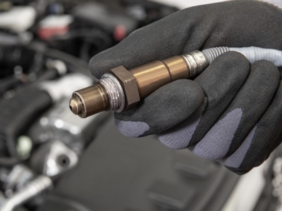 Bosch celebra 50 anni della sonda lambda per l'auto
