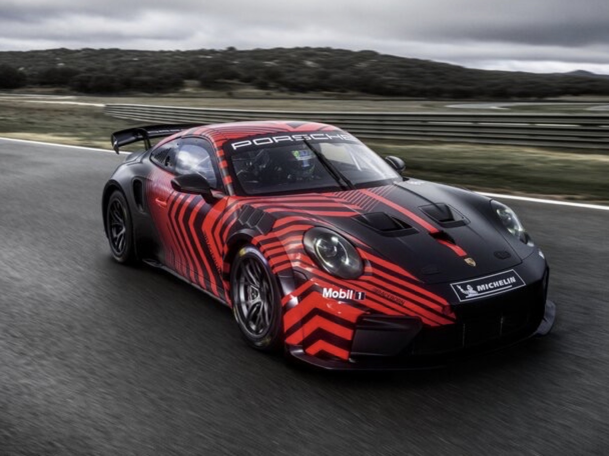Porsche 911 GT4 R