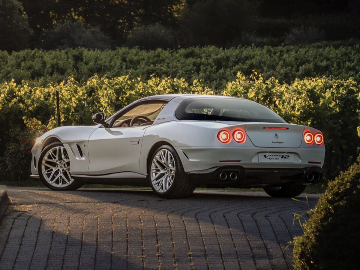 Touring Superleggera Veloce12 Aperta