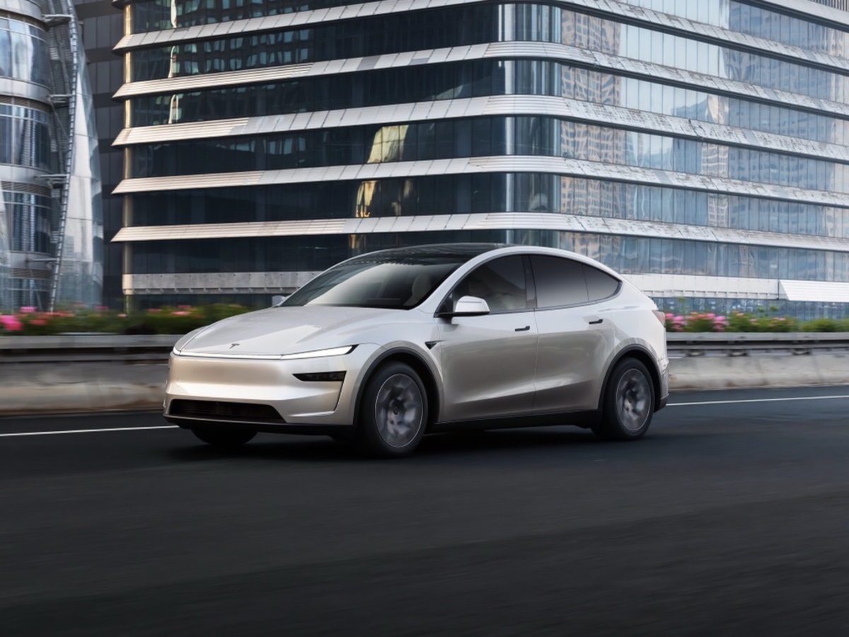 Tesla Model Y L