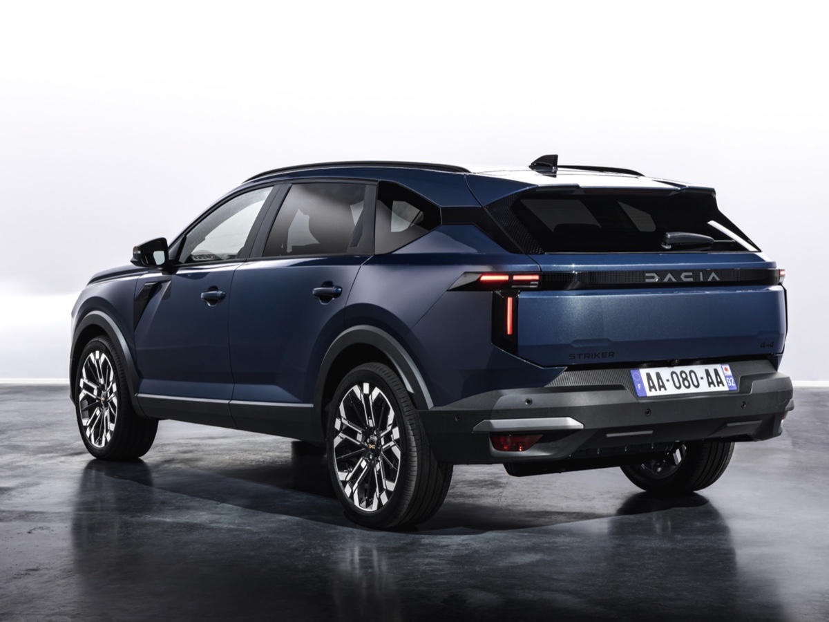Dacia Striker