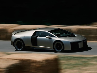 Anteprima dinamica a Goodwood per la supercar PHEV Audi Nuvolari