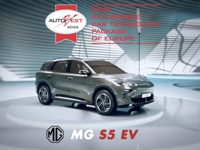 MG S5 EV premiata a Goodwood con l'Autobest Conquest 2026