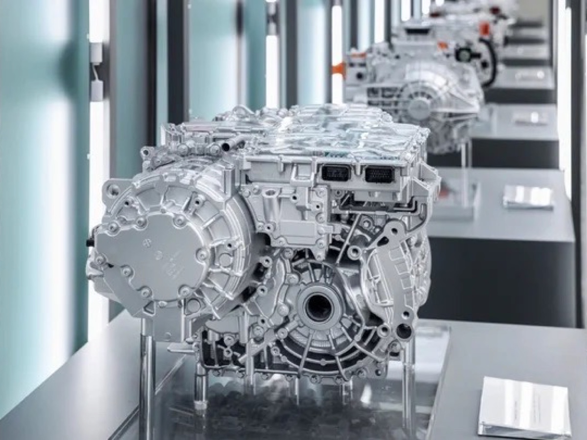 Geely motore EV Thunder 16-in-1