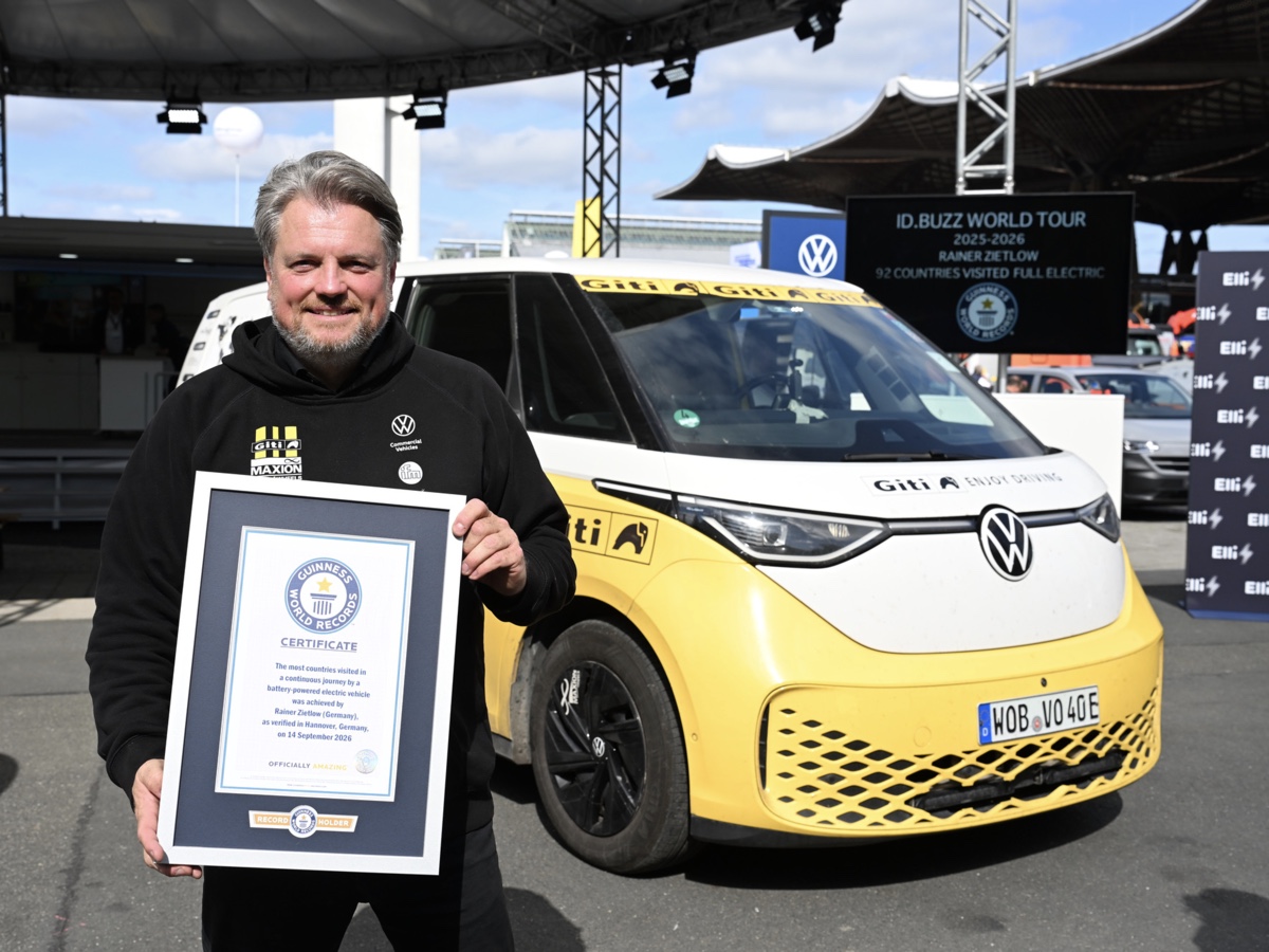 Volkswagen "ID. Buzz World Tour"