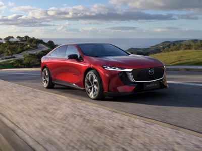 Nuova batteria da 78 kWh per il MY27 della Mazda6e