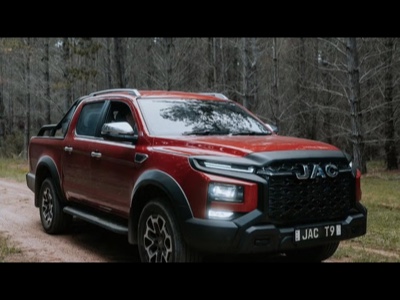 Da novembre JAC assemblerà il pick-up T9 in Malesia