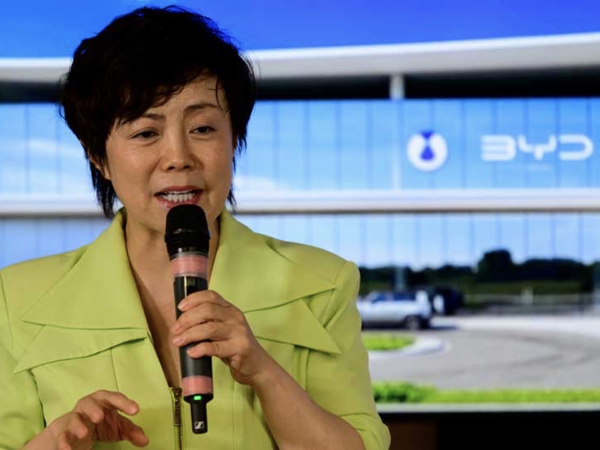 BYD Stella Li