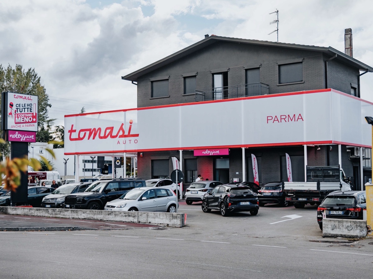 Tomasi Auto maxistore usato Parma