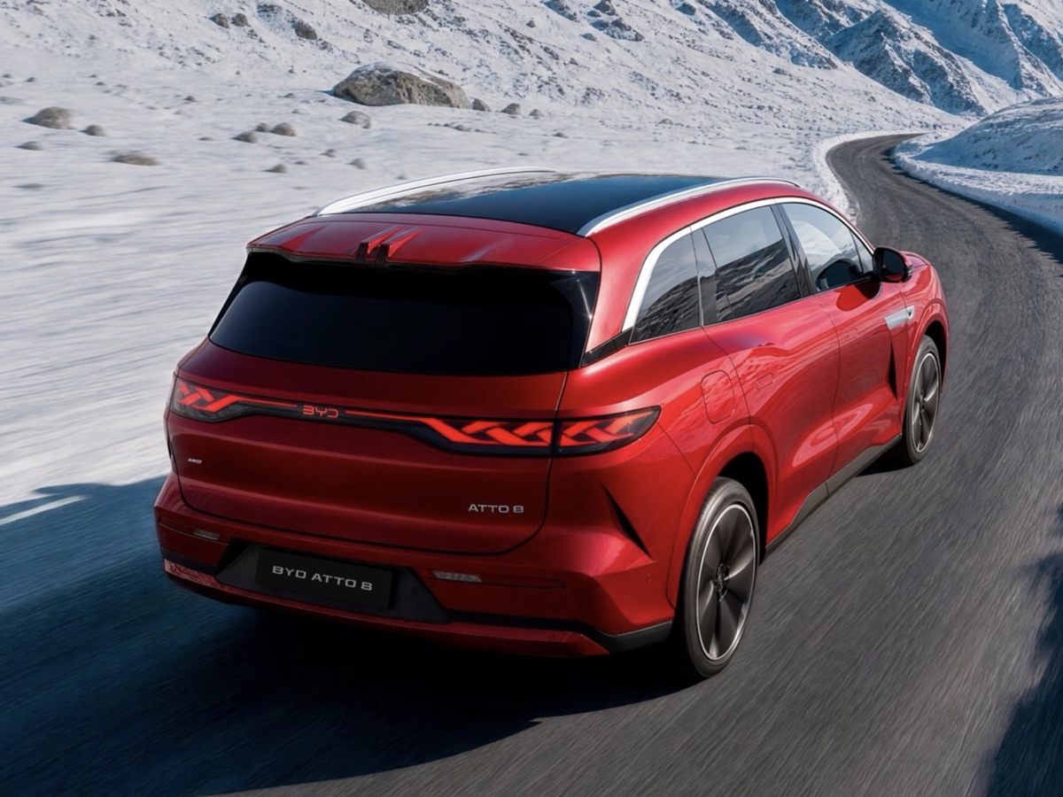 BYD Atto 8