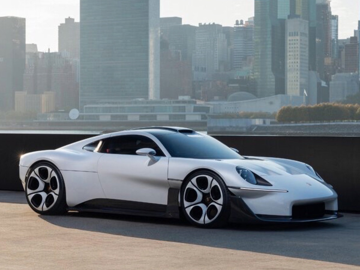 Porsche Mission S