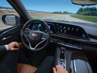 GM: raggiunto 1 miliardo di miglia "hands-free" con il sistema Super Cruise