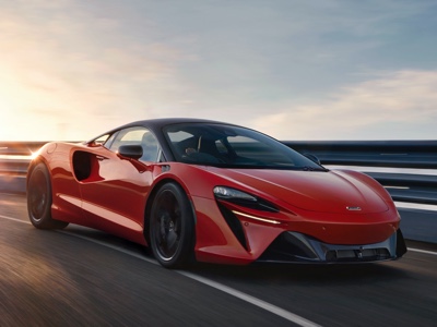 McLaren pianifica l'uscita di scena della Artura nel 2028