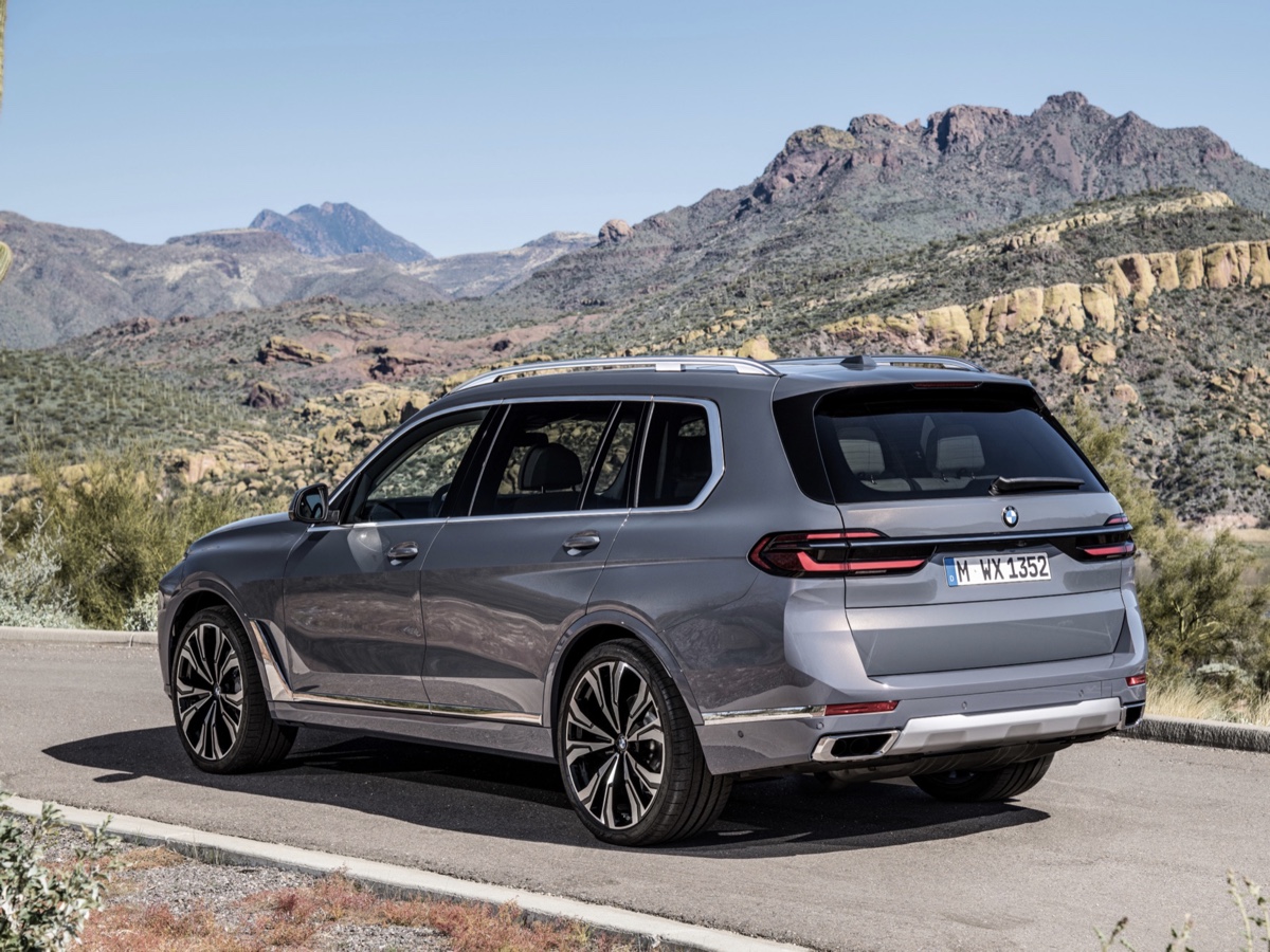 BMW X7