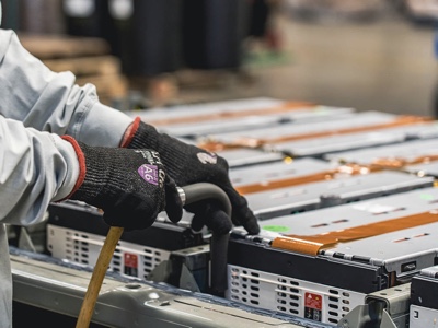 Il Giappone valuta il riciclo obbligatorio per legge delle batterie EV