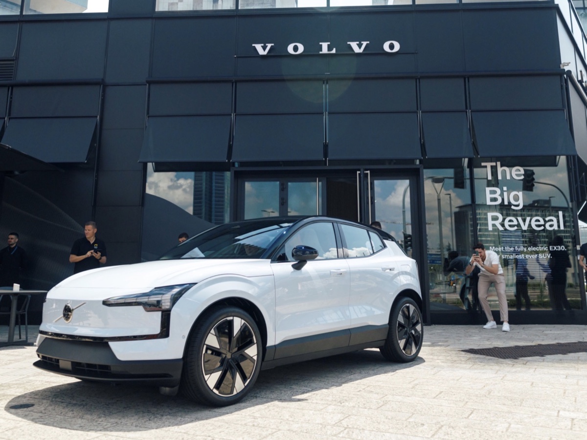 Volvo EX30