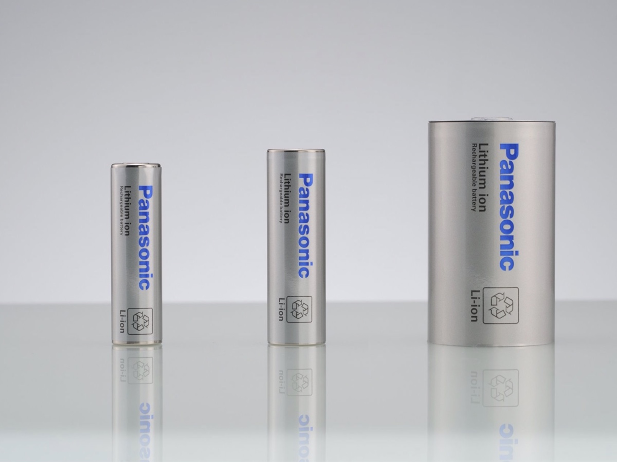 Panasonic Energy batterie EV cilindriche