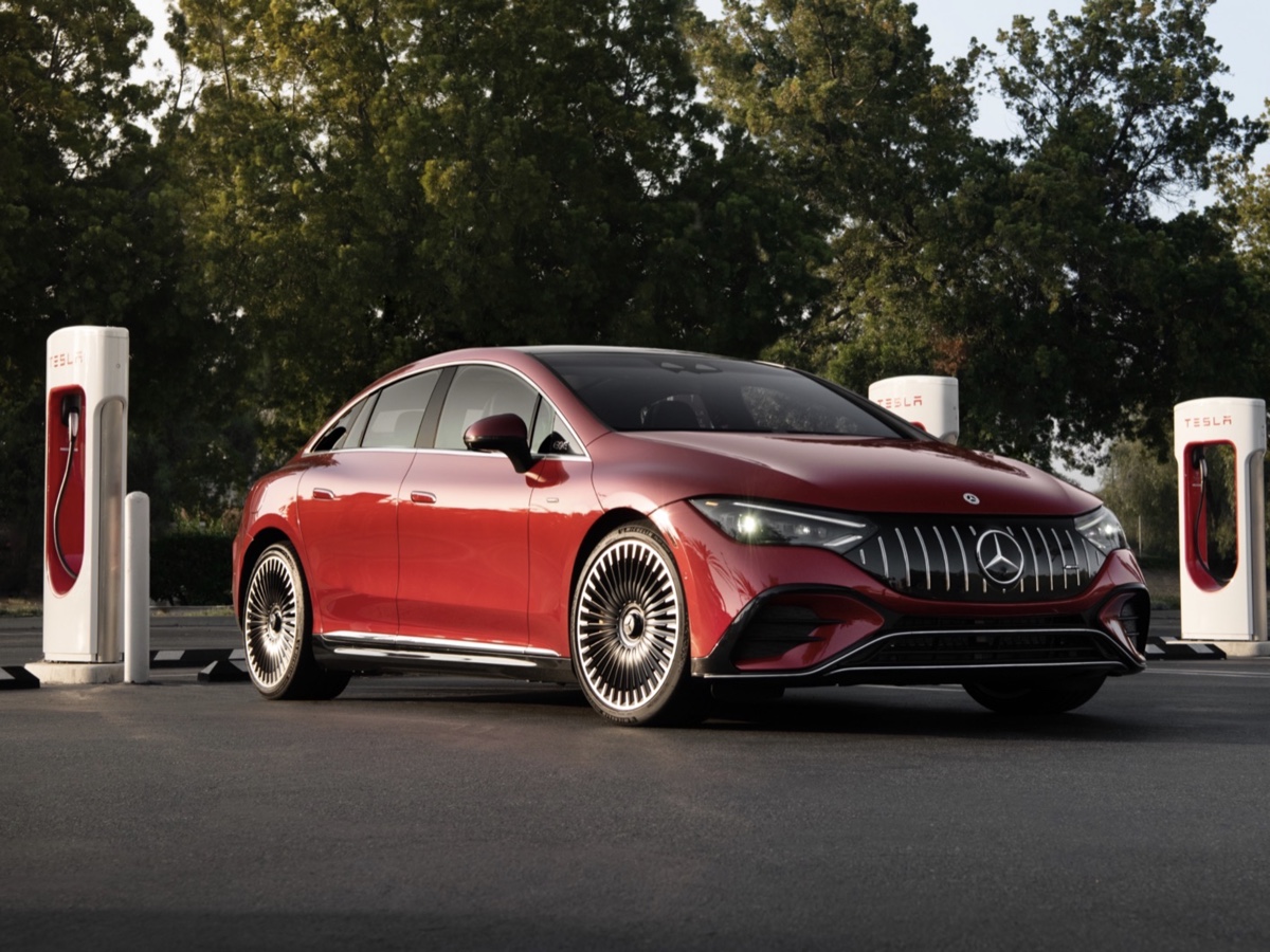 Mercedes-Benz ricarica Tesla Supercharger Nord America