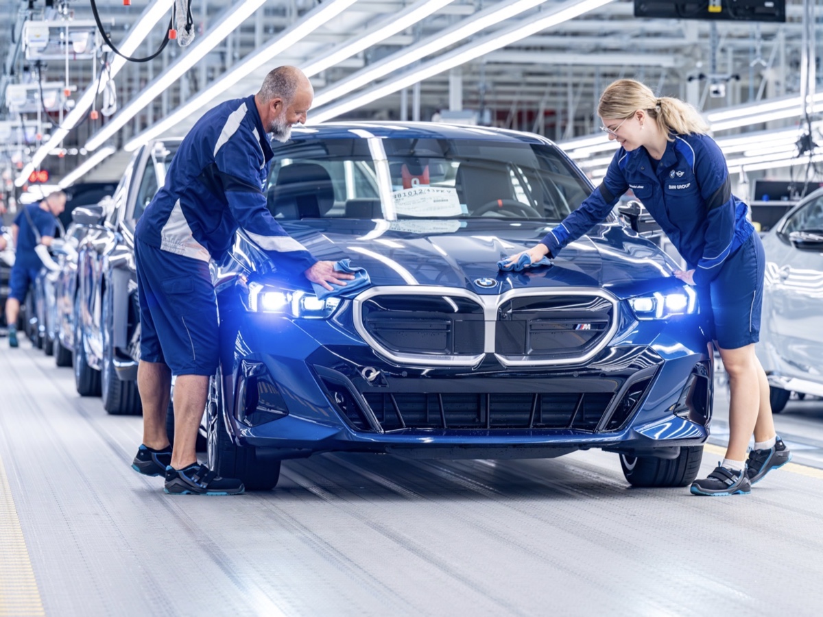 BMW produzione i5 a Dingolfing