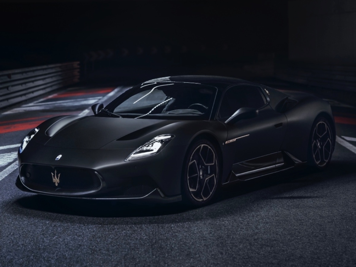 Maserati MC20 Notte