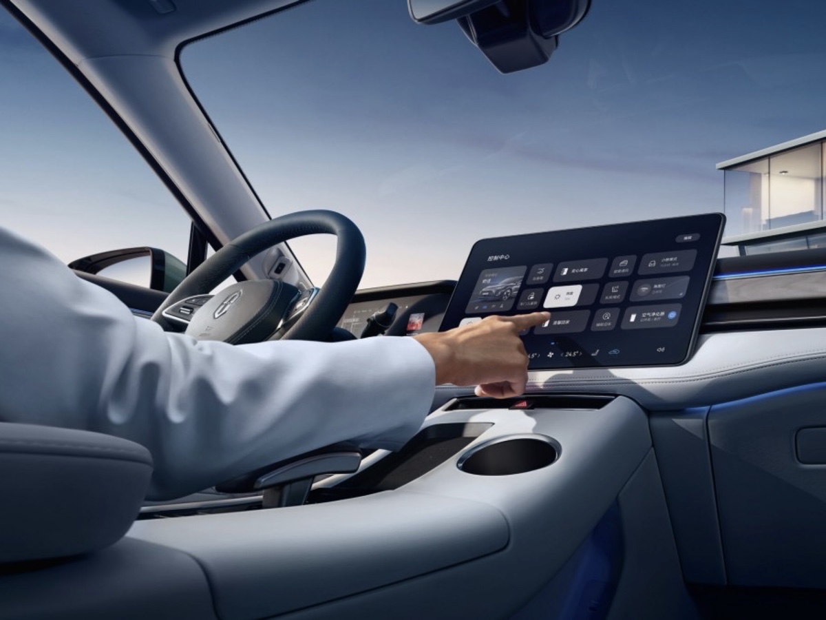 Baidu-Huawei smart car navigation