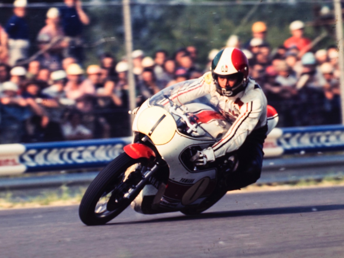 Motociclismo Giacomo Agostini