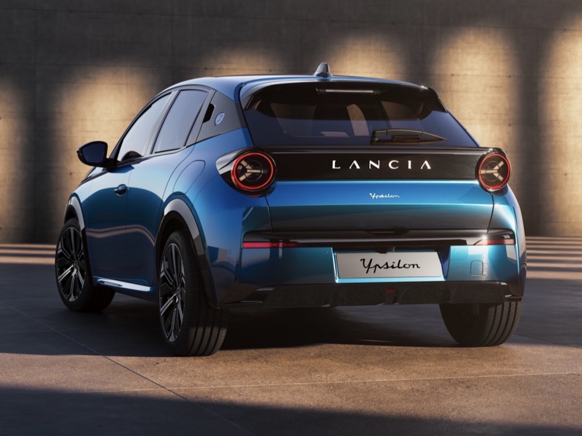 Lancia Ypsilon