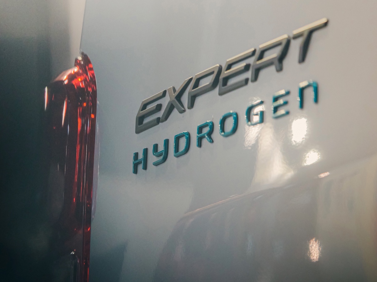 Peugeot e-Expert Hydrogen
